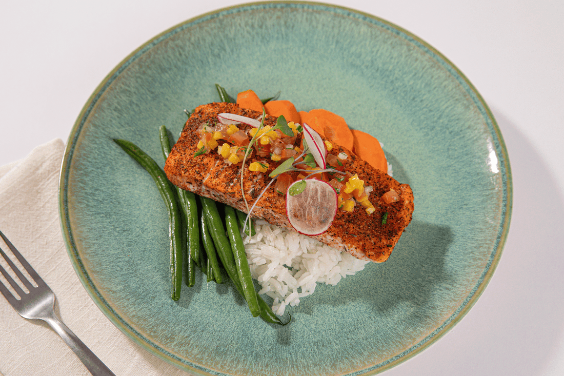blackened salmon lime mango salsa SMALLest.png